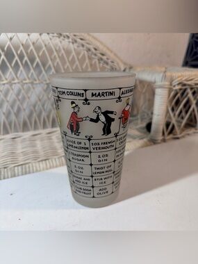 VTG HOW TO MAKE COCKTAILS INSTRUCTION/Ingredients on Frosted Glass / Barware